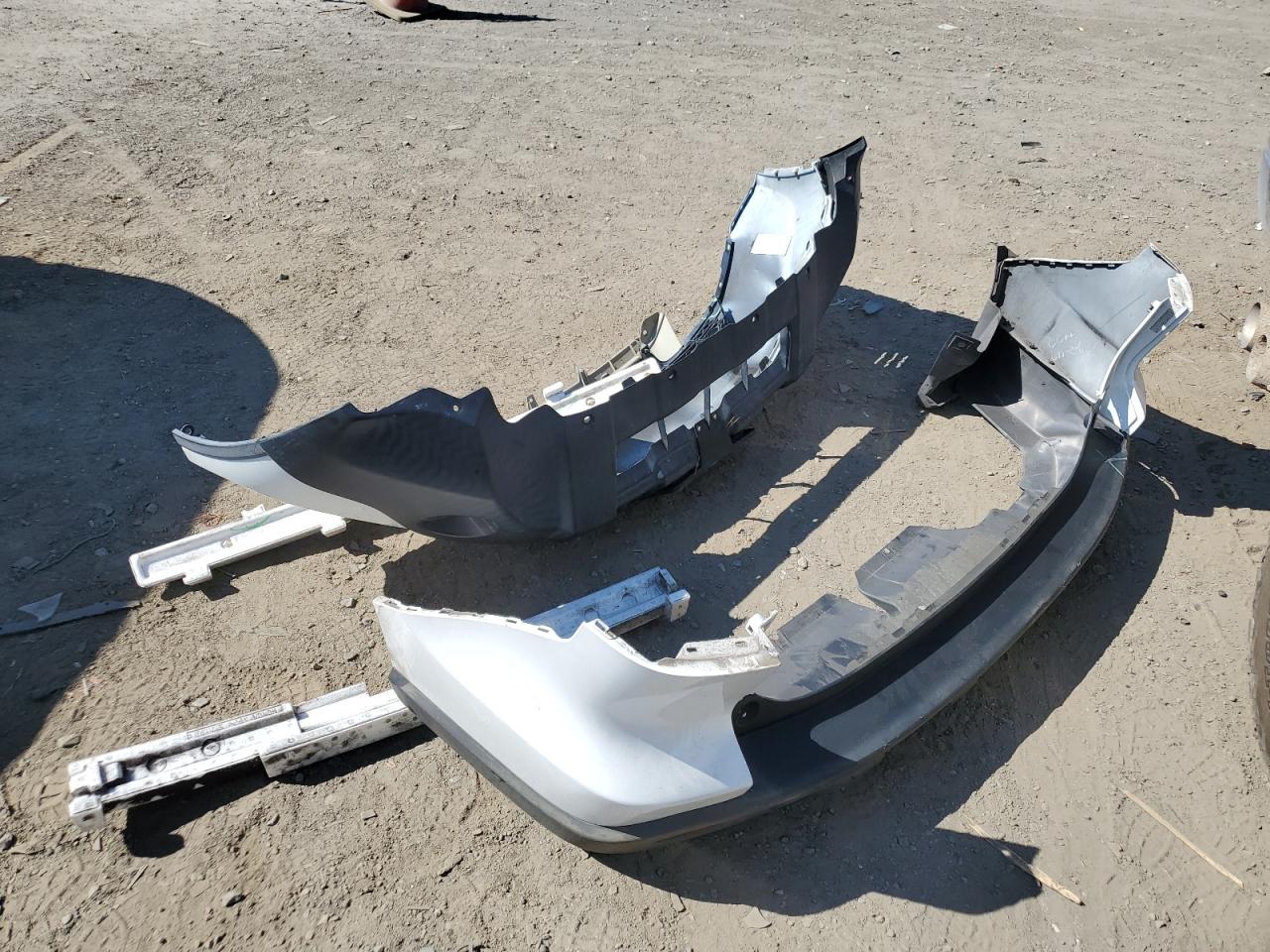 2007 Honda Cr-V Lx VIN: JHLRE38337C064103 Lot: 64980024