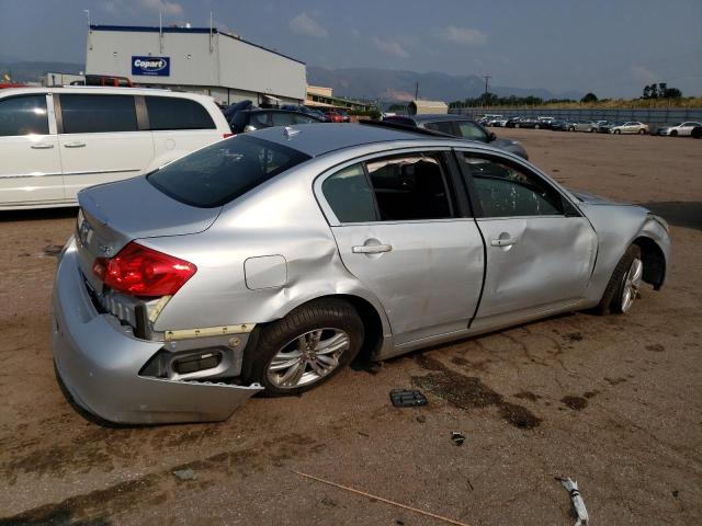  INFINITI G37 2013 Сріблястий