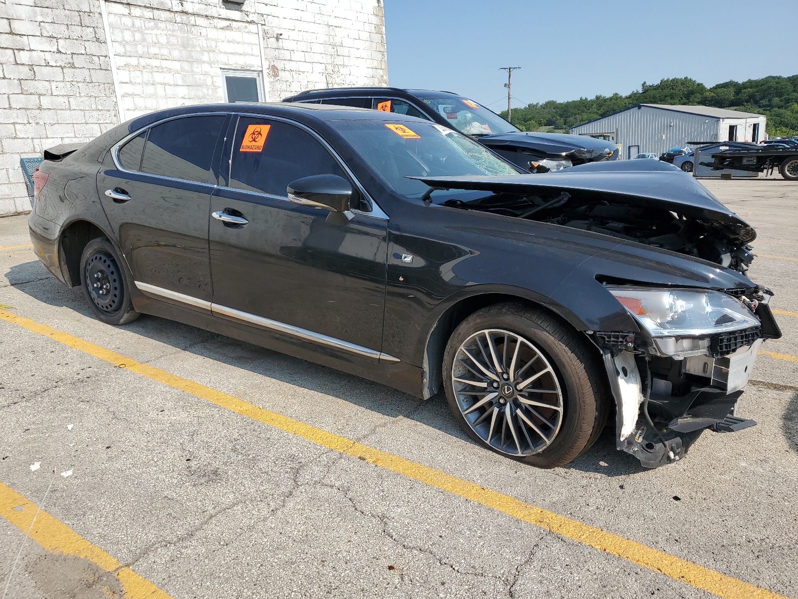 2017 Lexus Ls 460 vin: JTHCL5EF7H5029023