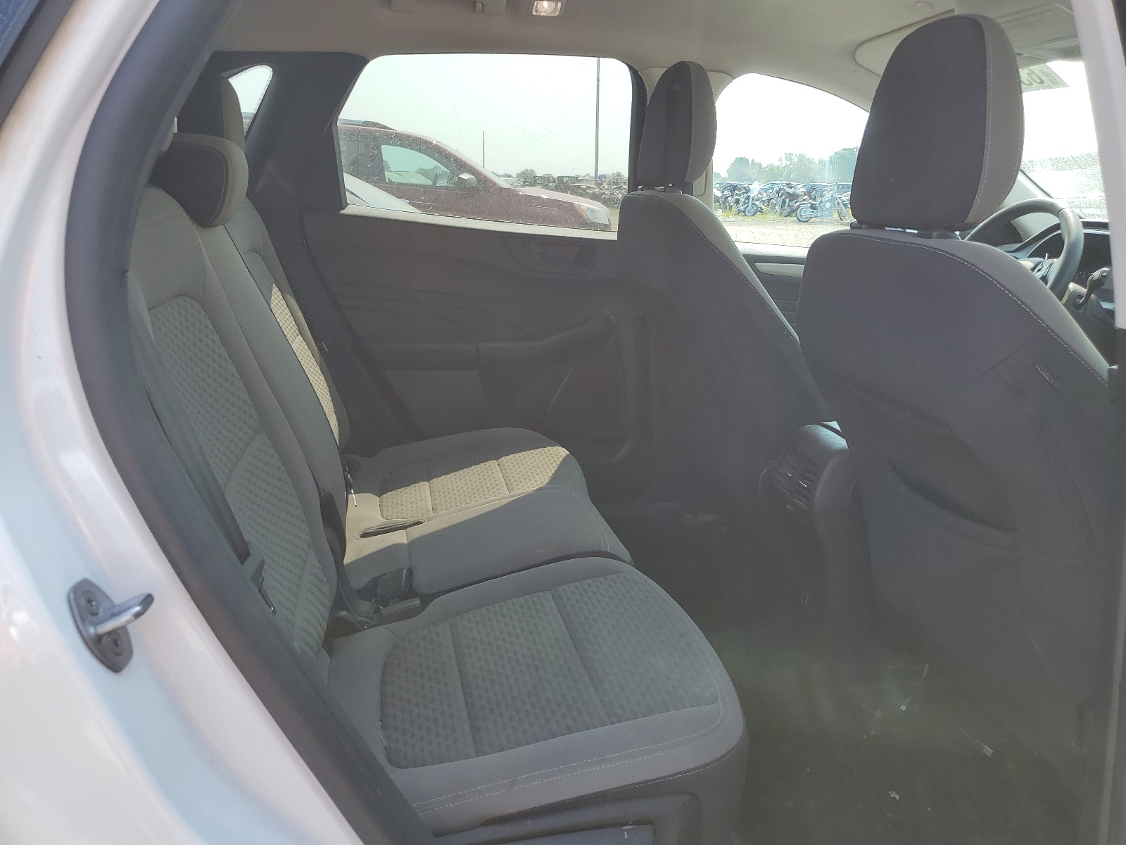 1FMCU9G65NUA38366 2022 Ford Escape Se