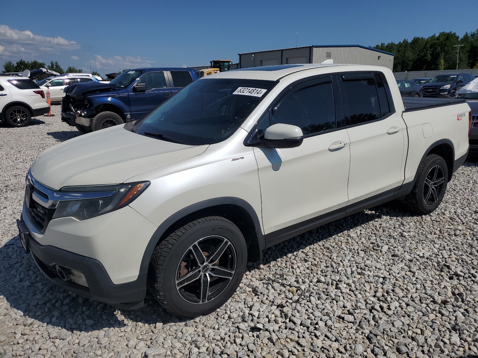 2017 Honda Ridgeline Sport vin: 5FPYK3F17HB507335