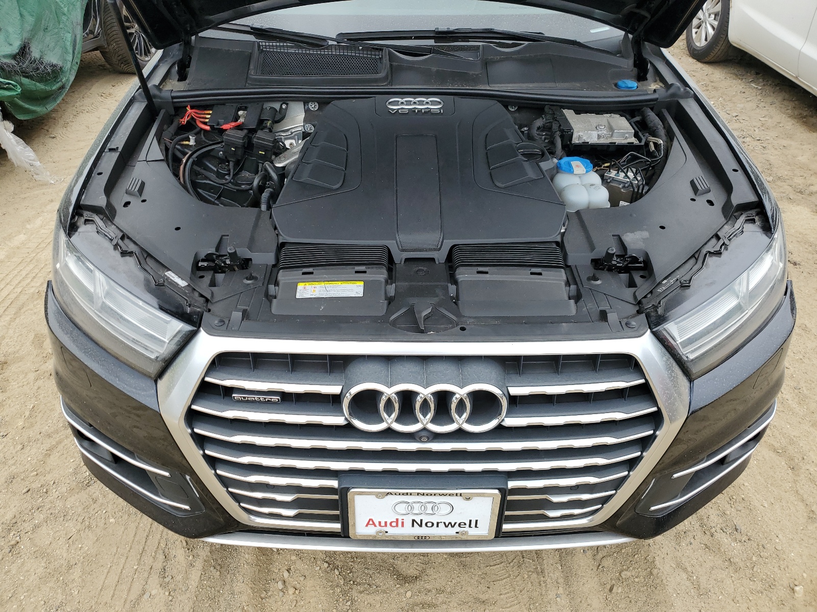 2017 Audi Q7 Prestige vin: WA1VAAF72HD032525