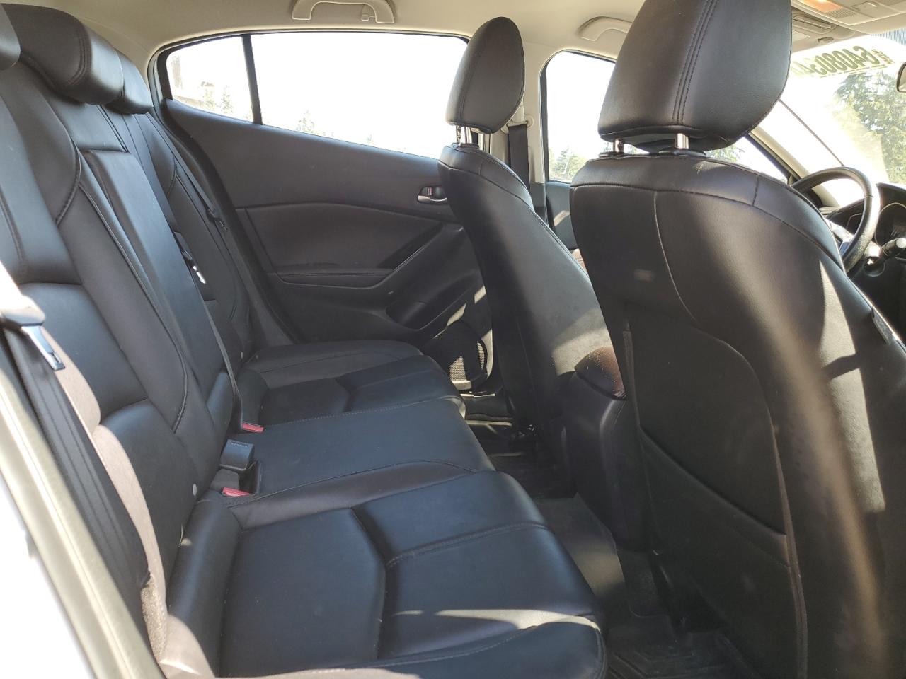 2017 Mazda 3 Touring VIN: JM1BN1L78H1102287 Lot: 64080344