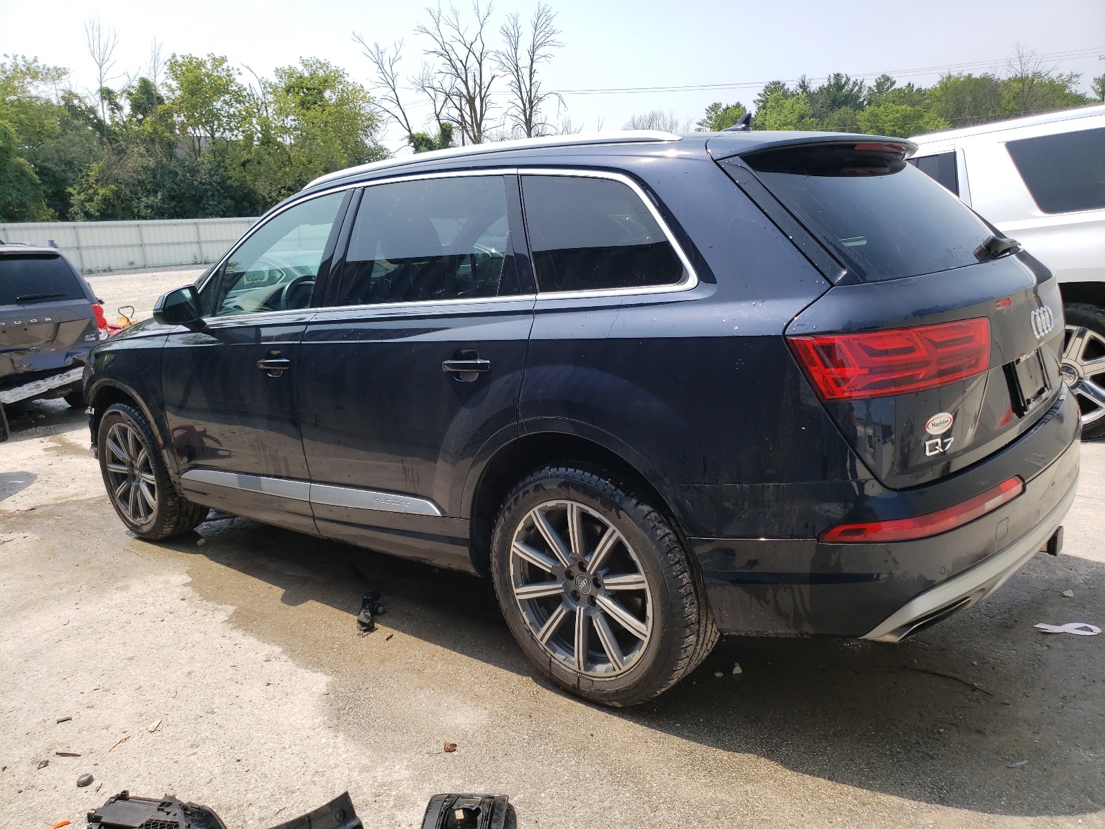 WA1LAAF73JD004617 2018 Audi Q7 Premium Plus