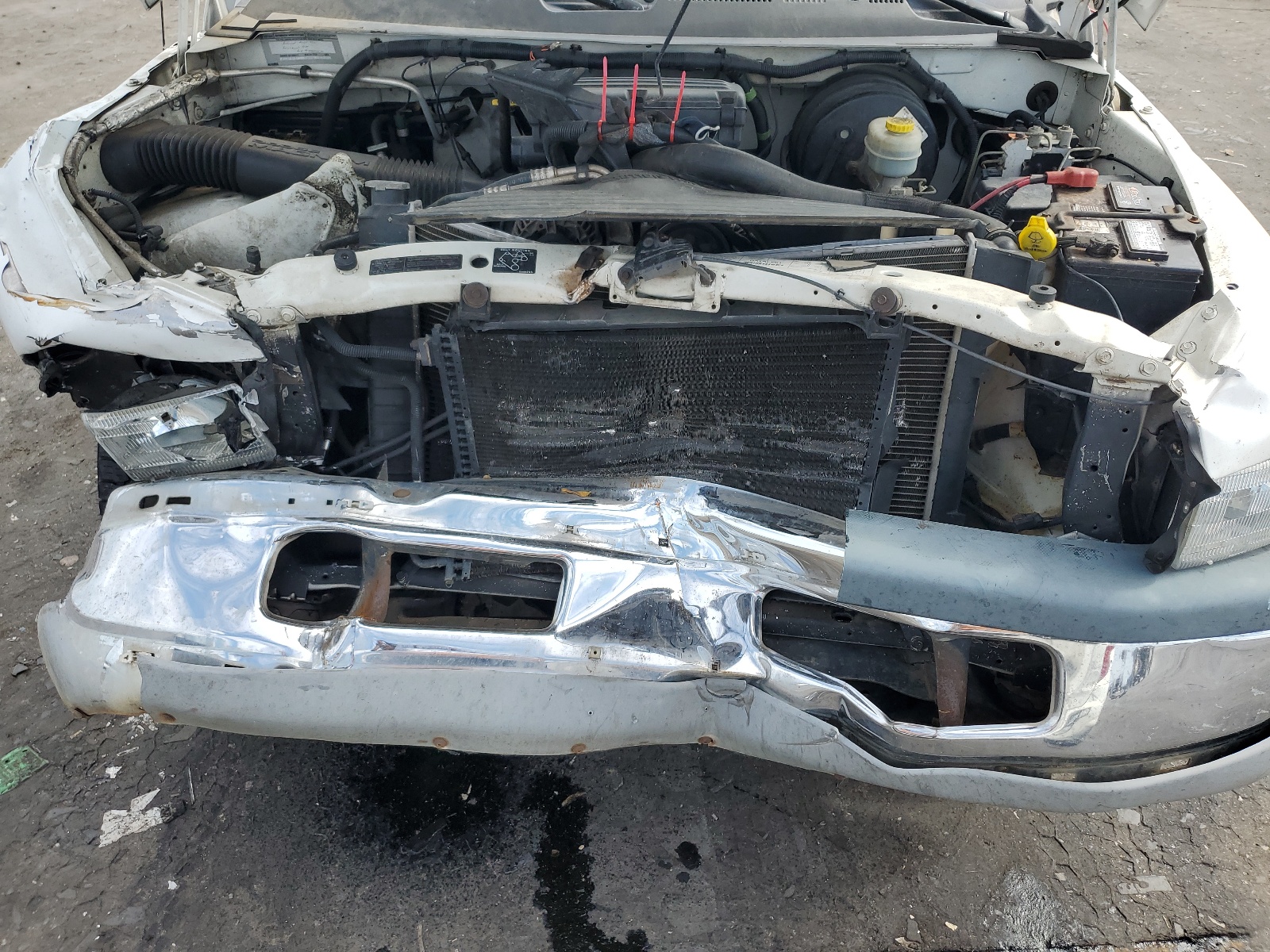 3B7KC26Z8YM209366 2000 Dodge Ram 2500