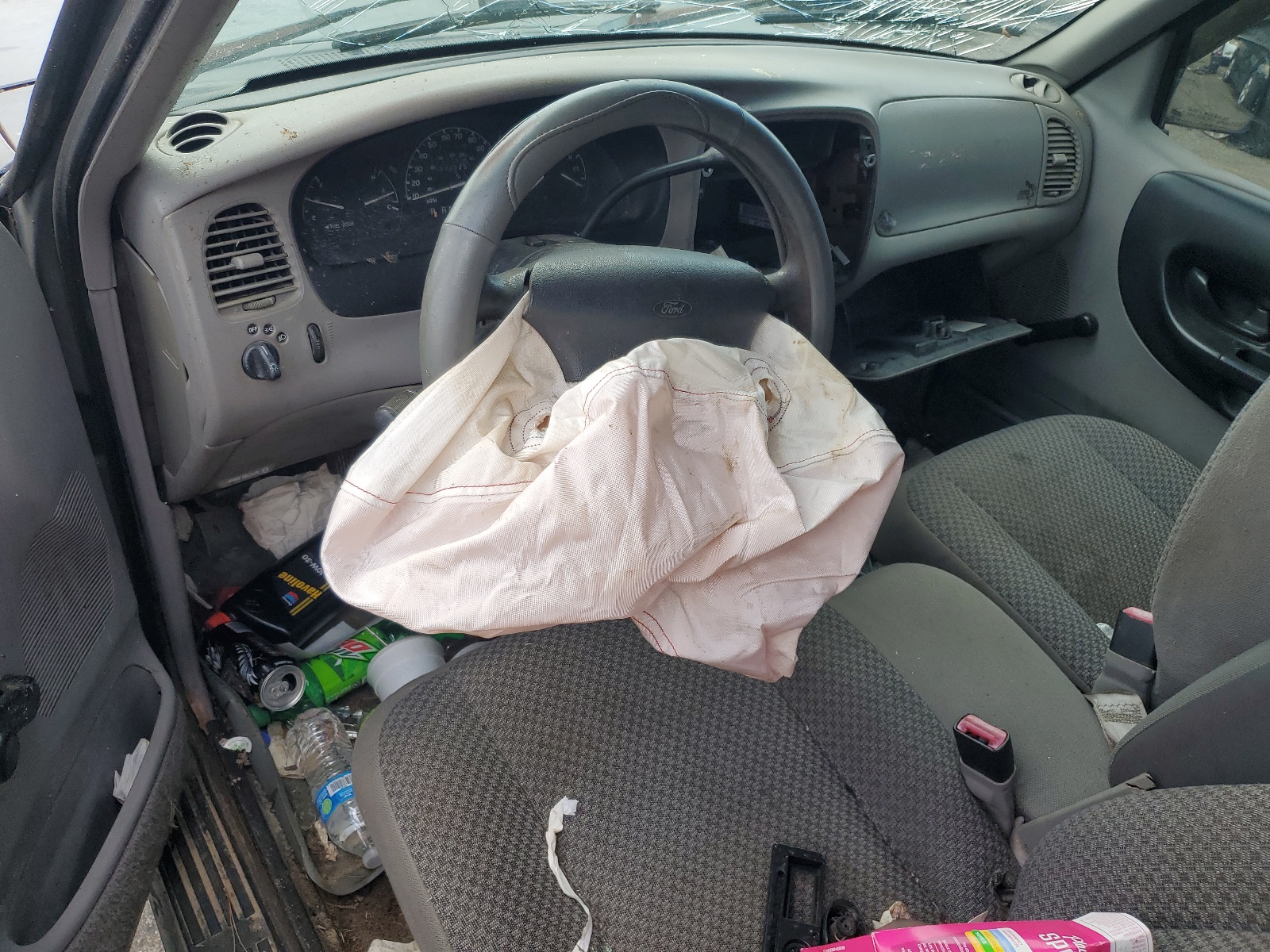 1FTYR10C0WUC89701 1998 Ford Ranger