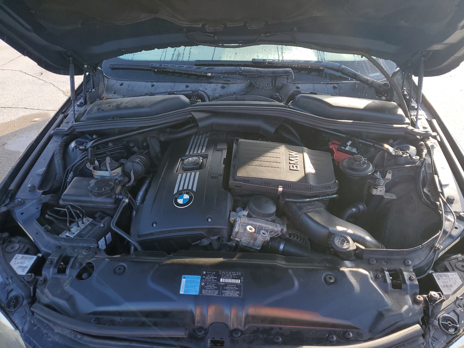 WBANV93528CZ61645 2008 BMW 535 Xi