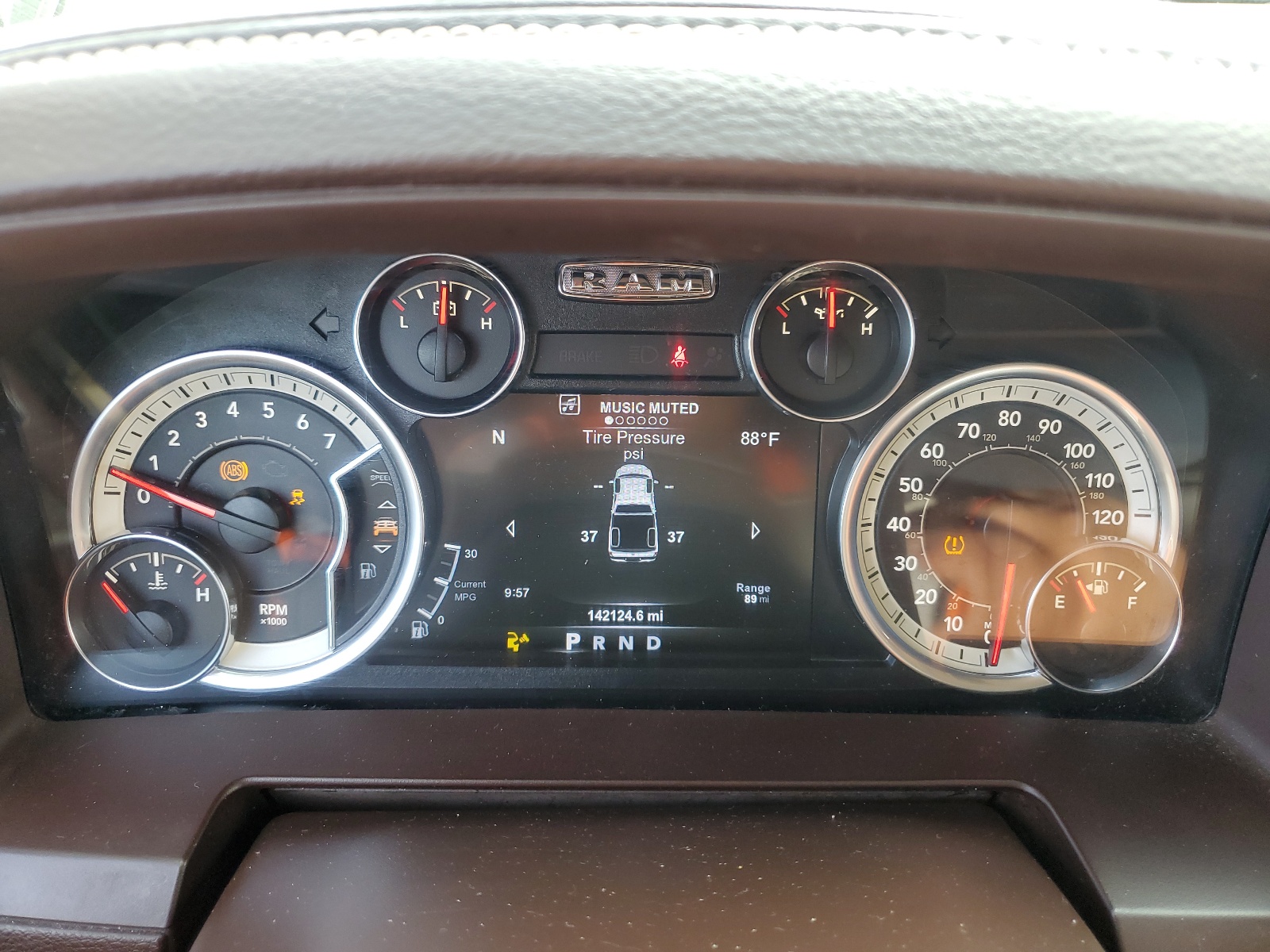 1C6RR6NT0HS799028 2017 Ram 1500 Laramie