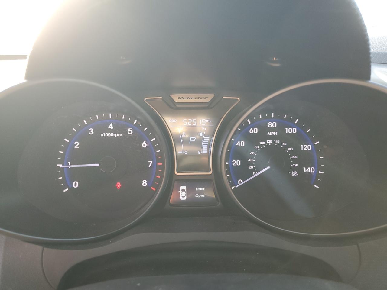 2013 Hyundai Veloster Turbo VIN: KMHTC6AE0DU163338 Lot: 63090534