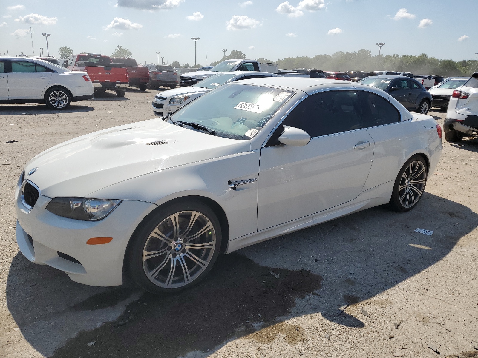 2012 BMW M3 vin: WBSDX9C58CE784663