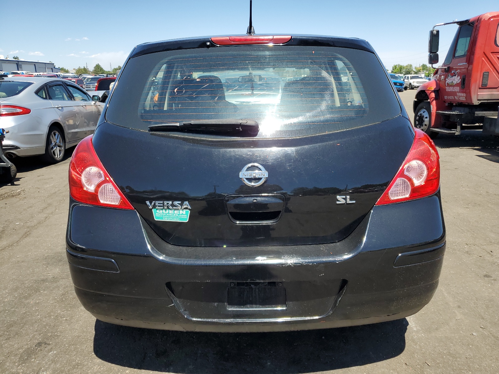 3N1BC13E28L386869 2008 Nissan Versa S
