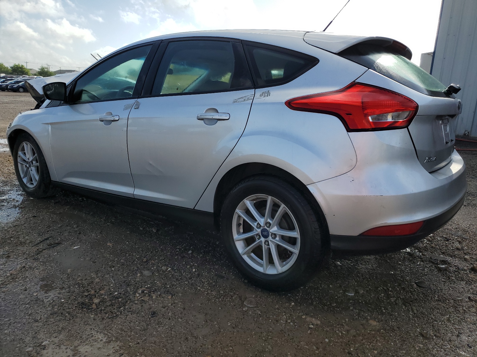 2018 Ford Focus Se vin: 1FADP3K29JL262490