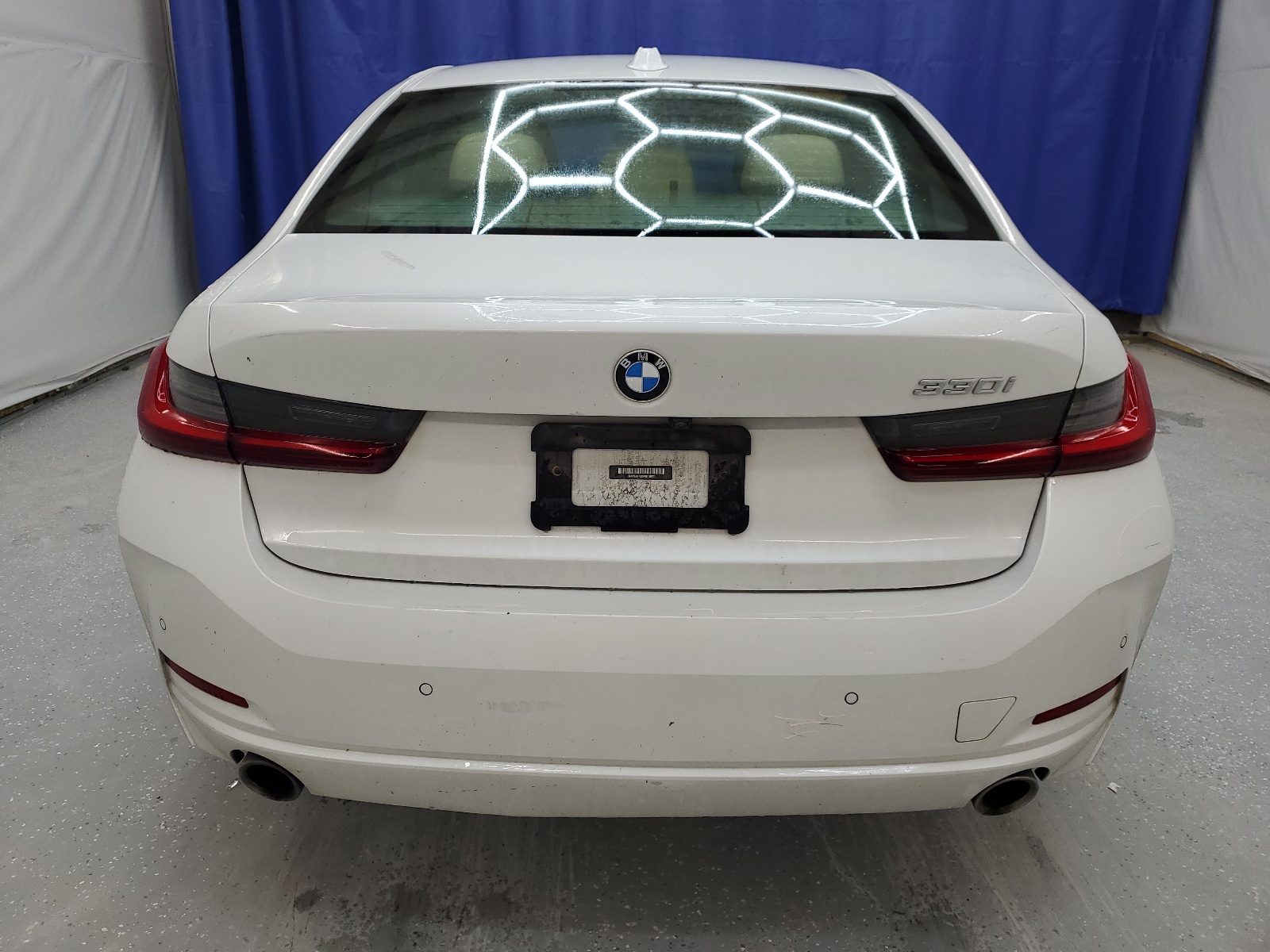 3MW69FF08P8D18021 2023 BMW 330I