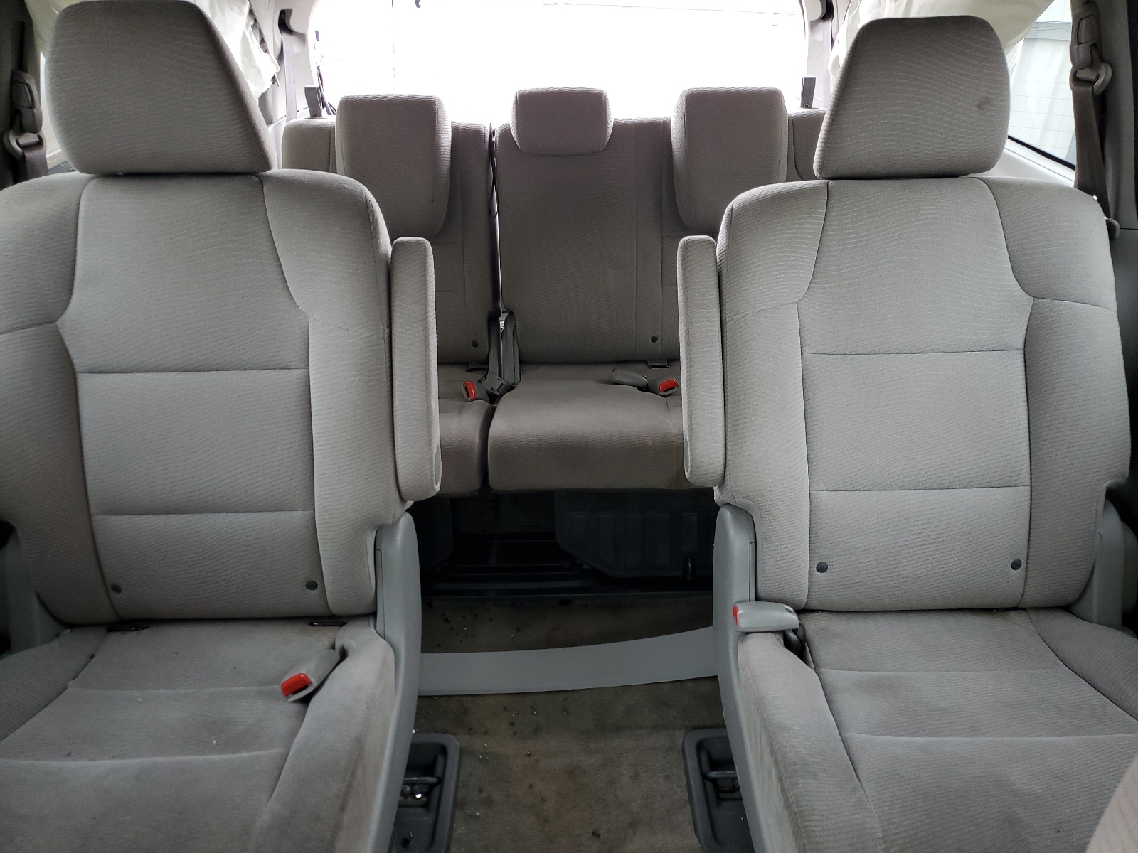 5FNRL5H29CB114845 2012 Honda Odyssey Lx