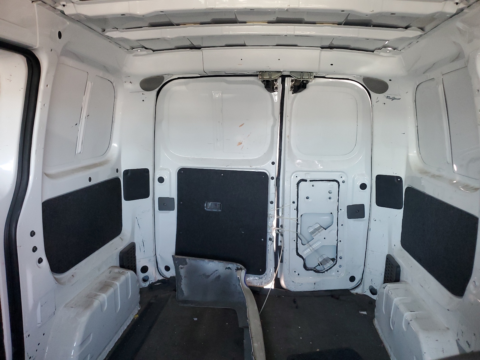 3N6CM0KN2HK693455 2017 Nissan Nv200 2.5S