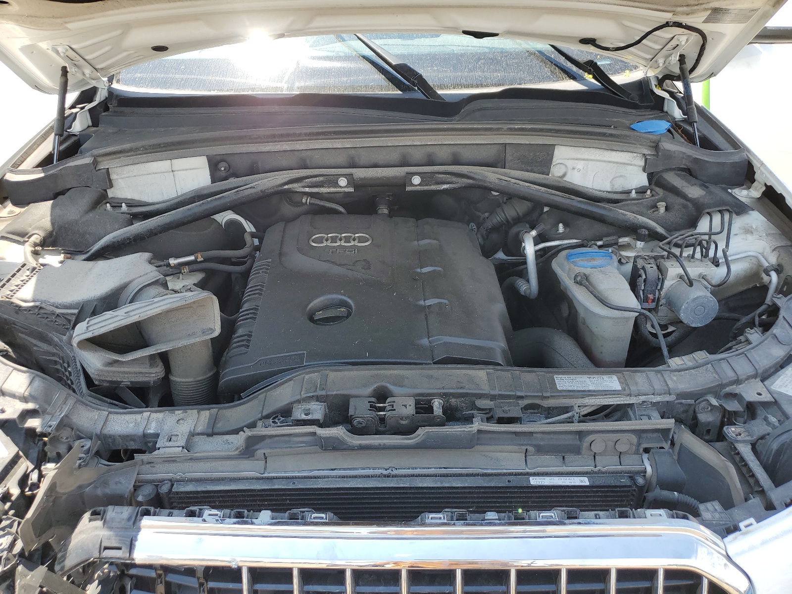 WA1CFCFP0EA081272 2014 Audi Q5 Premium