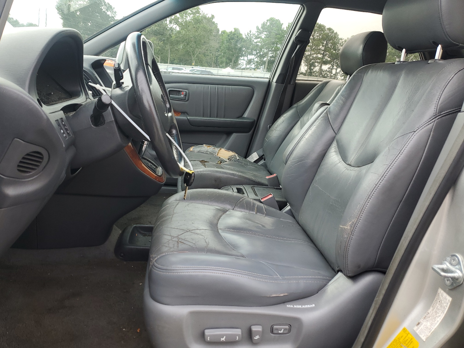 JT6GF10U5X0013155 1999 Lexus Rx 300