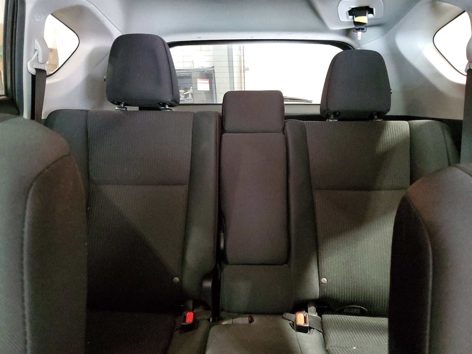 2T3BFREVXJW856368 2018 Toyota Rav4 Le