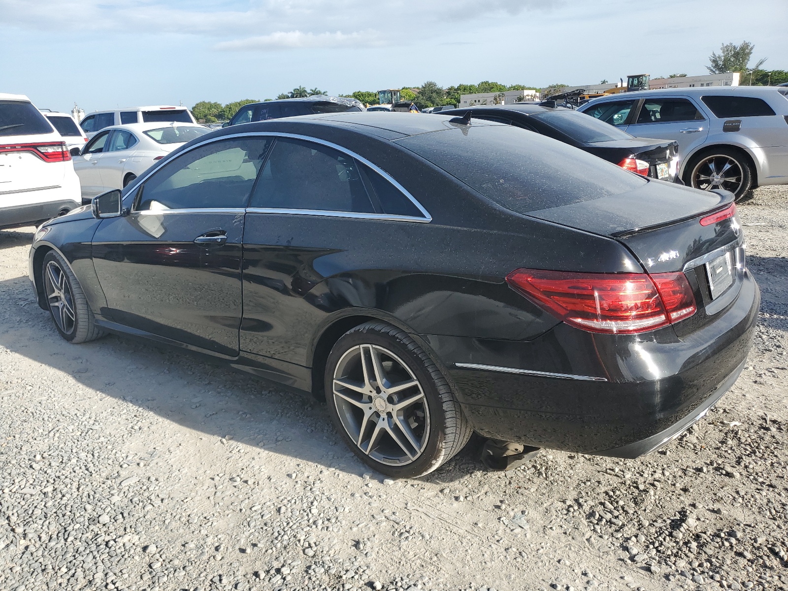 2016 Mercedes-Benz E 400 4Matic vin: WDDKJ6HB0GF327834