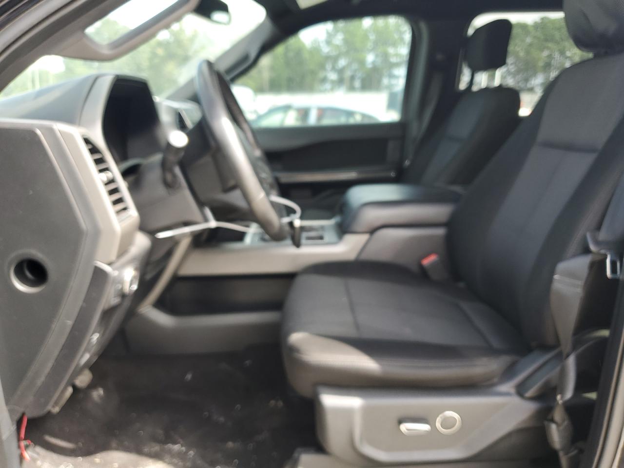 2019 Ford Expedition Xlt VIN: 1FMJU1HT2KEA10284 Lot: 64713834