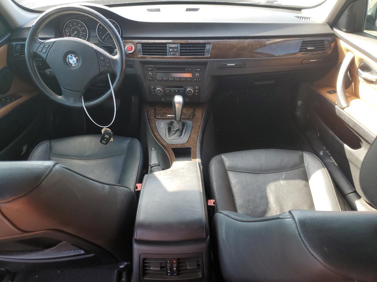 2009 BMW 328 Xi VIN: WBAPK73539A452635 Lot: 63074624