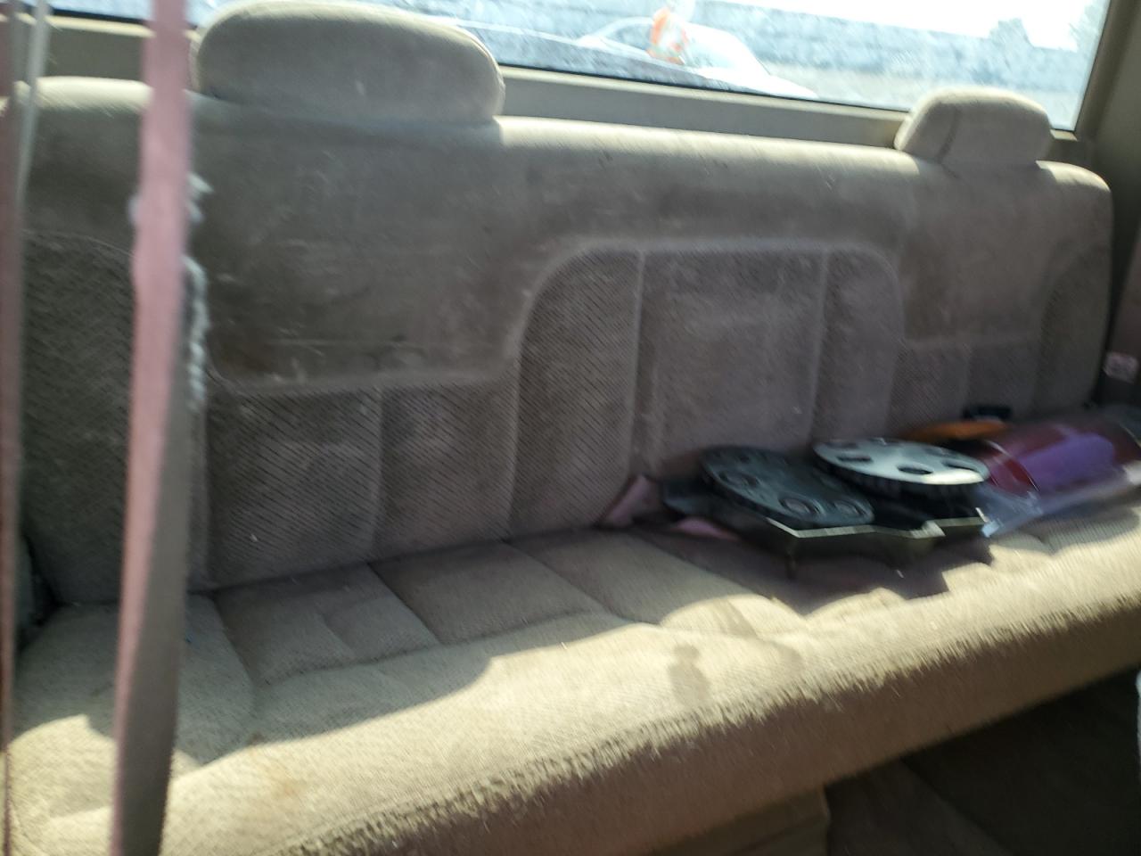 1998 Chevrolet Gmt-400 K1500 VIN: 1GCEK19R7WE106772 Lot: 62058634