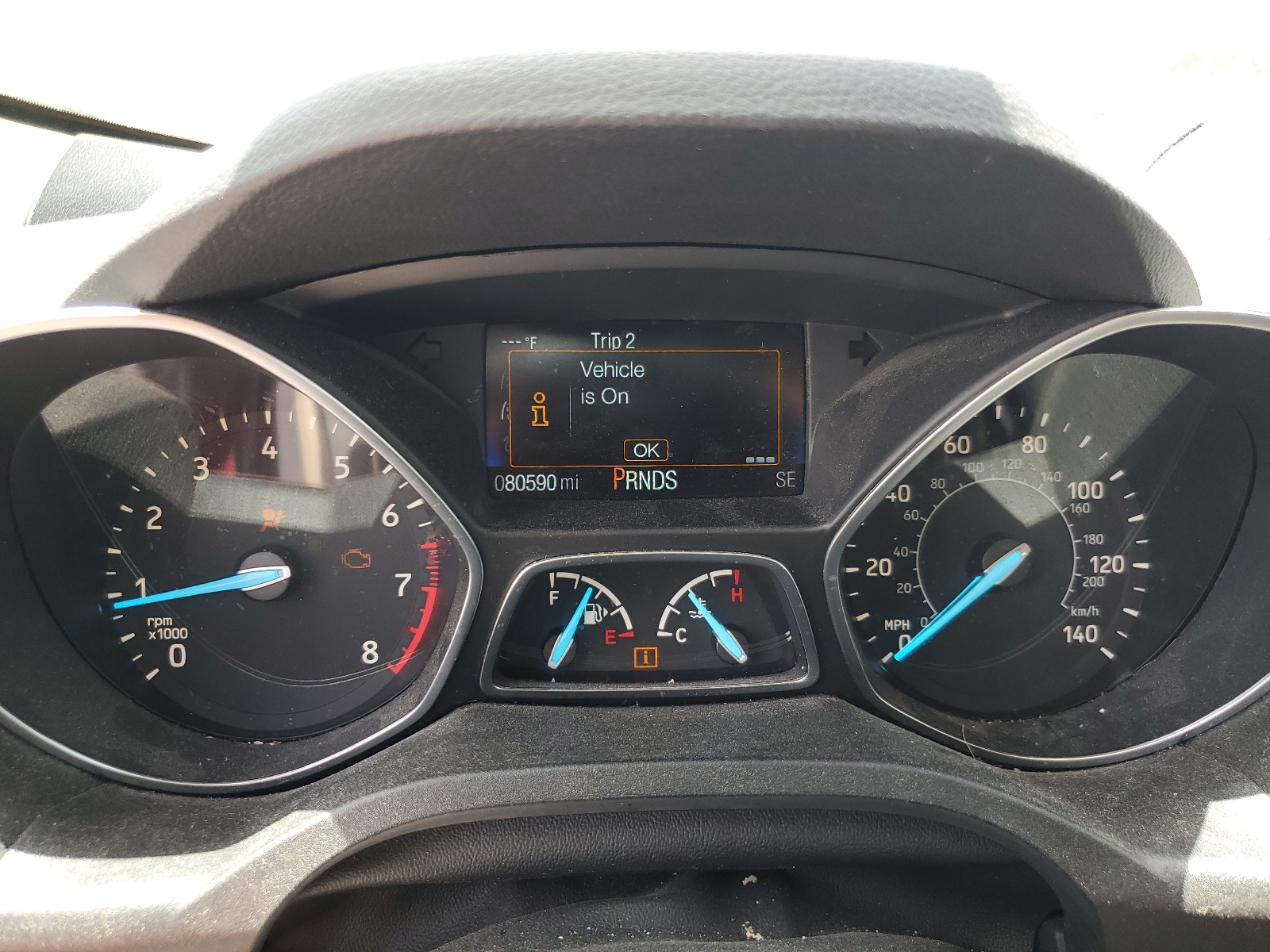 1FMCU0J94JUB05211 2018 Ford Escape Titanium