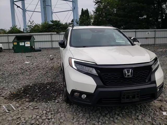 2019 Honda Passport Touring VIN: 5FNYF8H92KB010648 Lot: 64642184