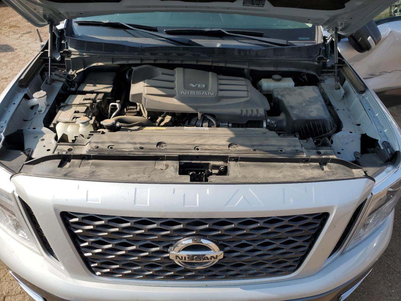 1N6AA1E55KN505482 2019 Nissan Titan Sv