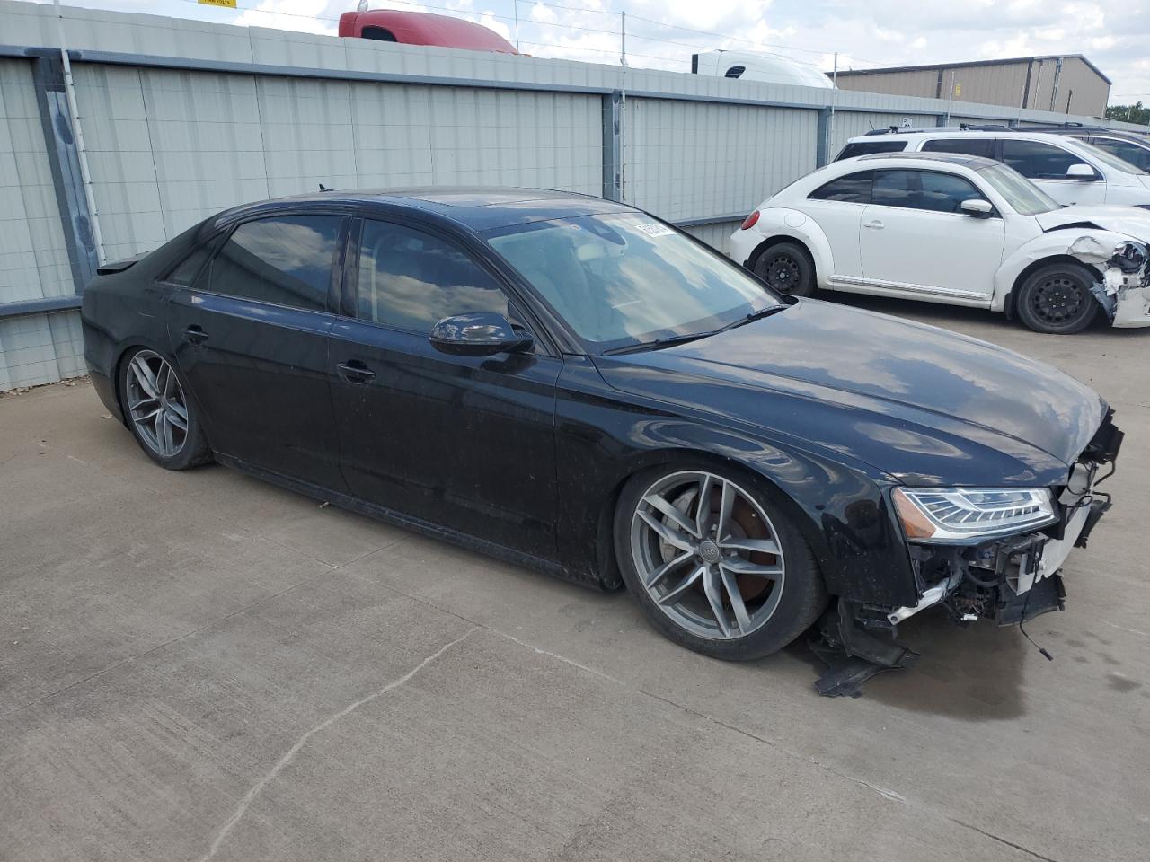 2017 Audi A8 L Quattro VIN: WAU43AFD2HN001106 Lot: 61551814