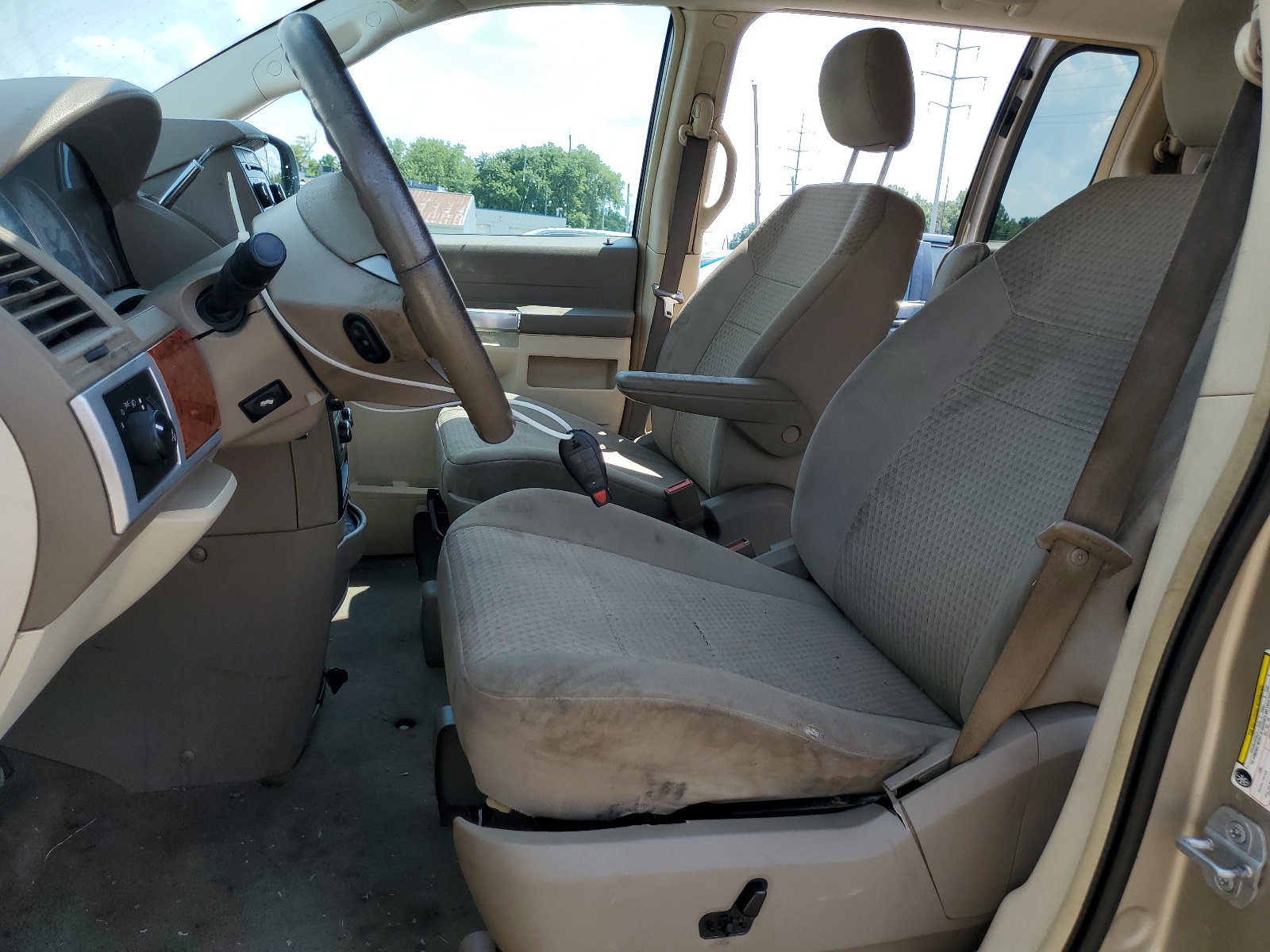 2A8HR54P68R611027 2008 Chrysler Town & Country Touring