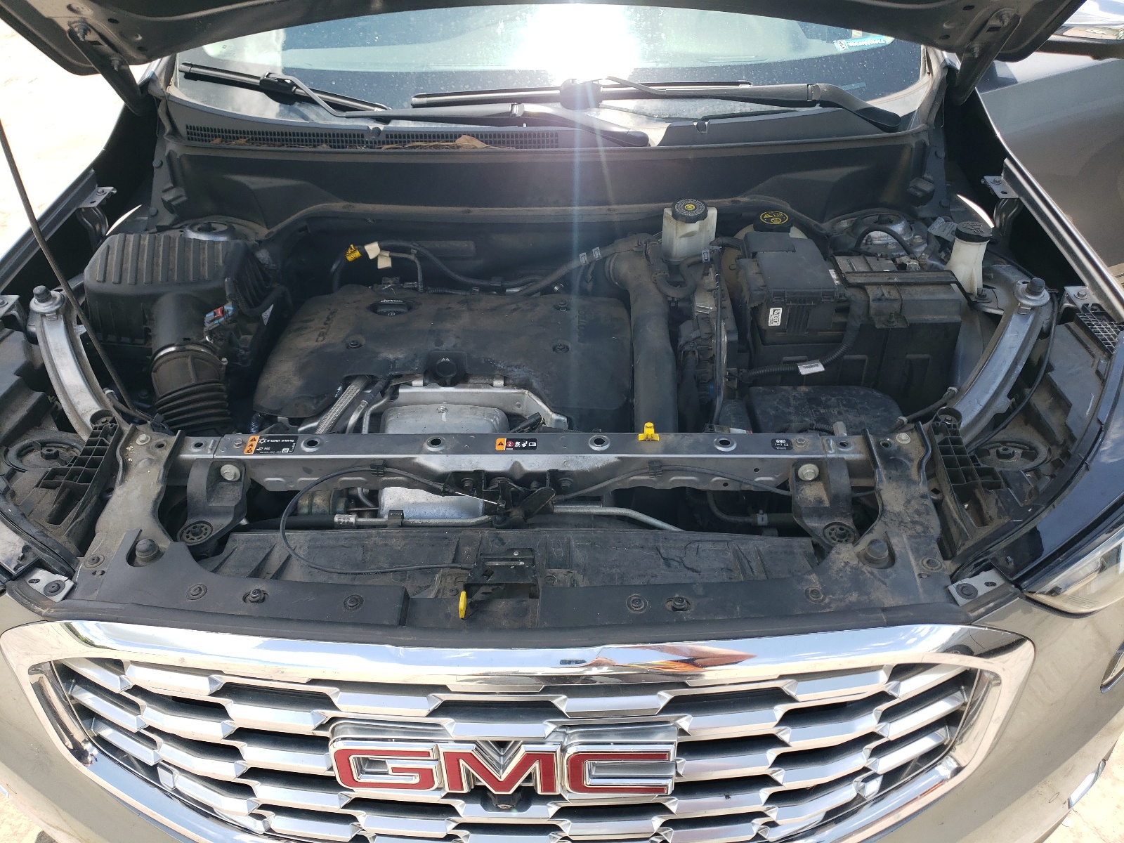 3GKALSEX8KL199497 2019 GMC Terrain Denali