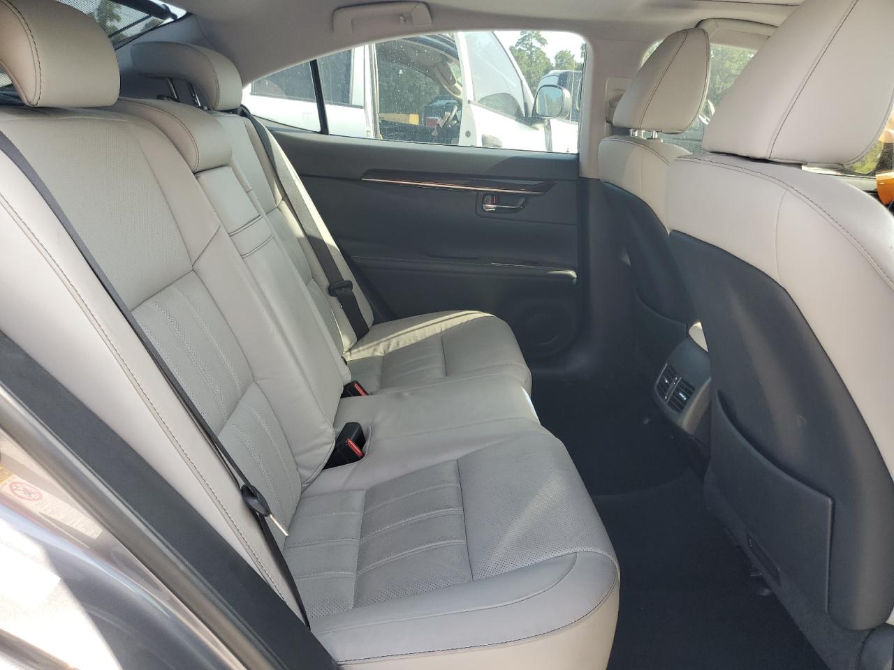 2016 Lexus Es 350 VIN: JTHBK1GG2G2221351 Lot: 61443084