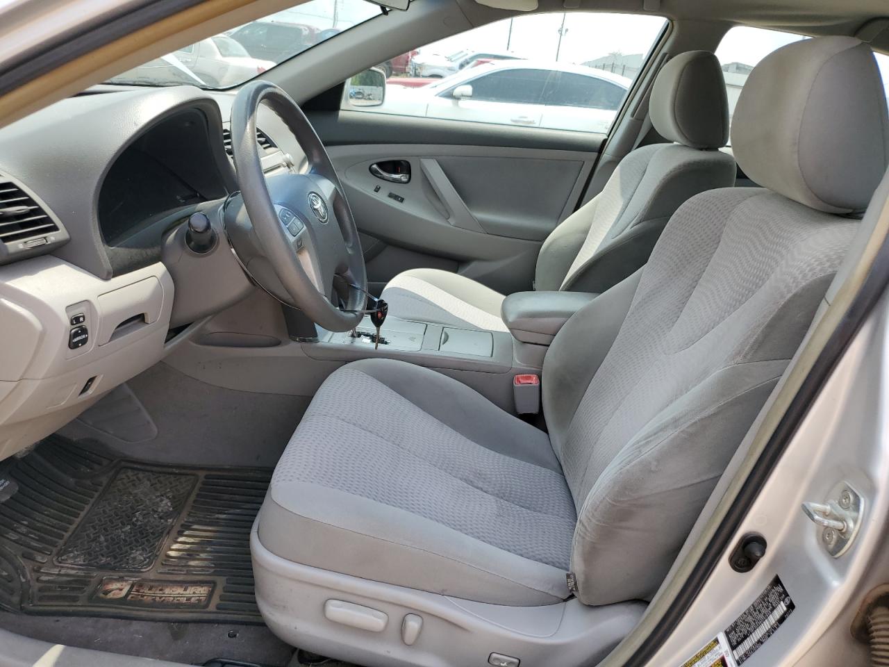 2011 Toyota Camry - Image 7