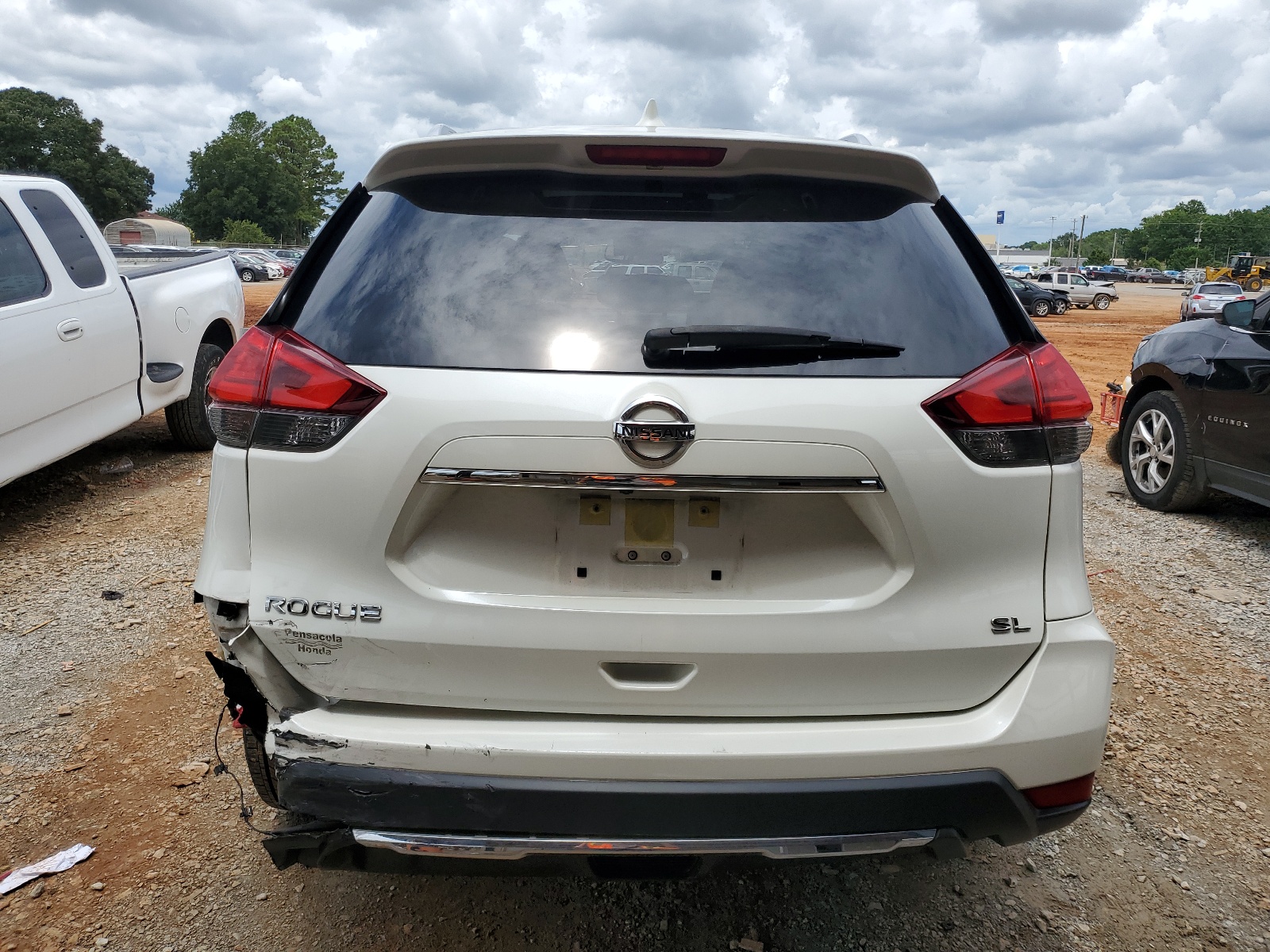JN8AT2MT7HW386814 2017 Nissan Rogue S