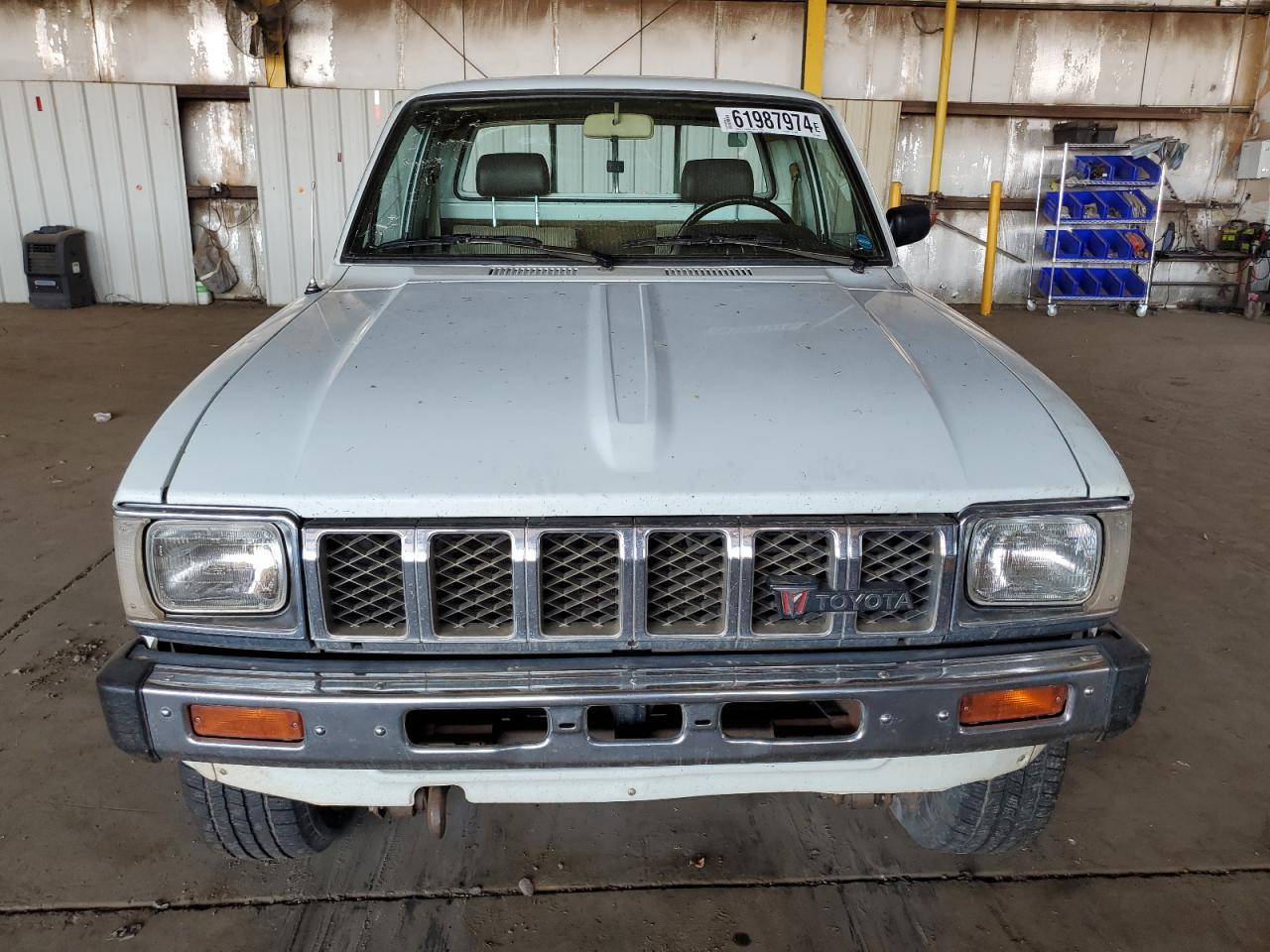 1983 Toyota Pickup Rn48 VIN: JT4RN48S7D0082093 Lot: 61987974