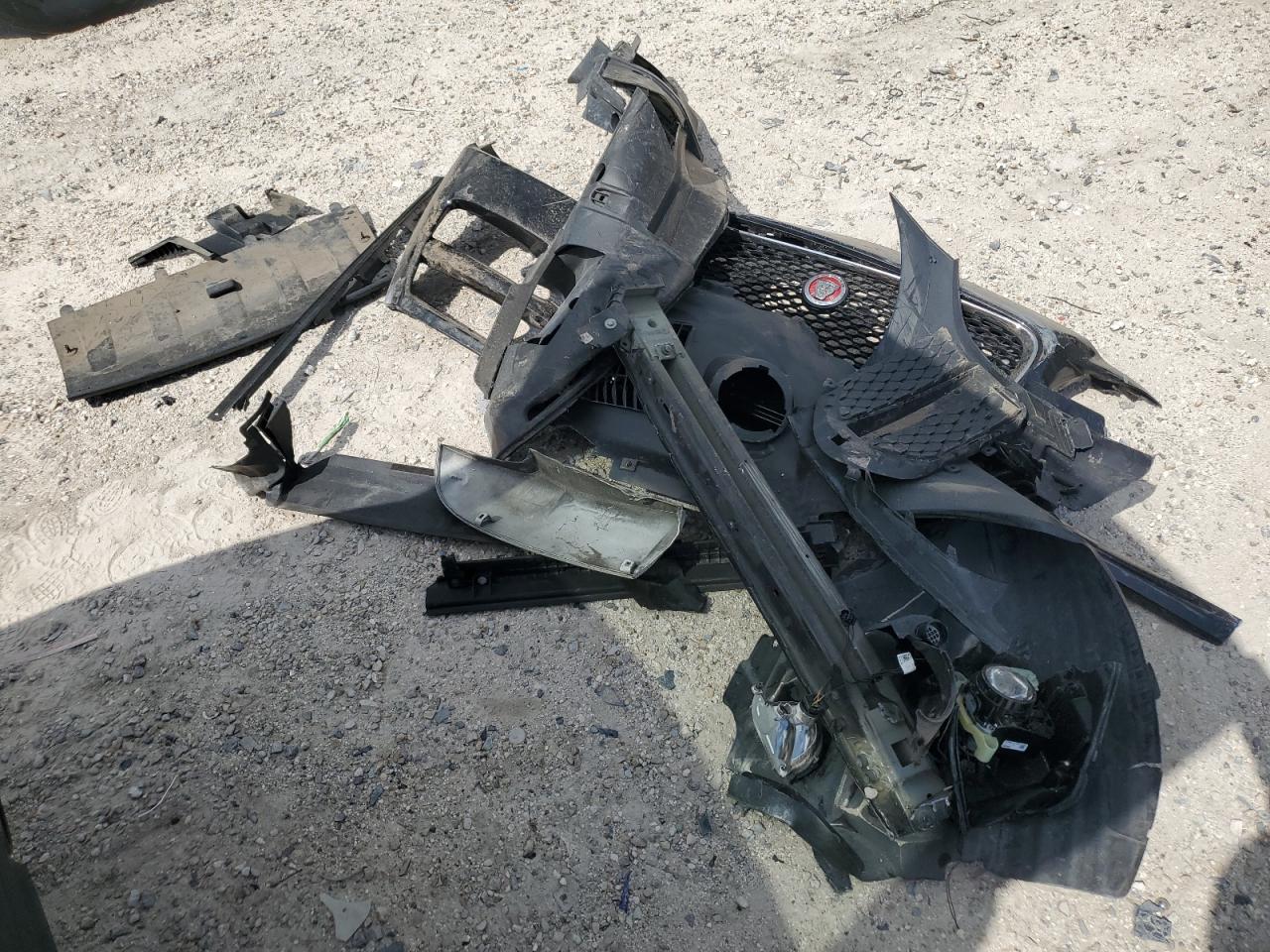 2017 Jaguar F-Pace VIN: SADCS2BV0HA062908 Lot: 61600644