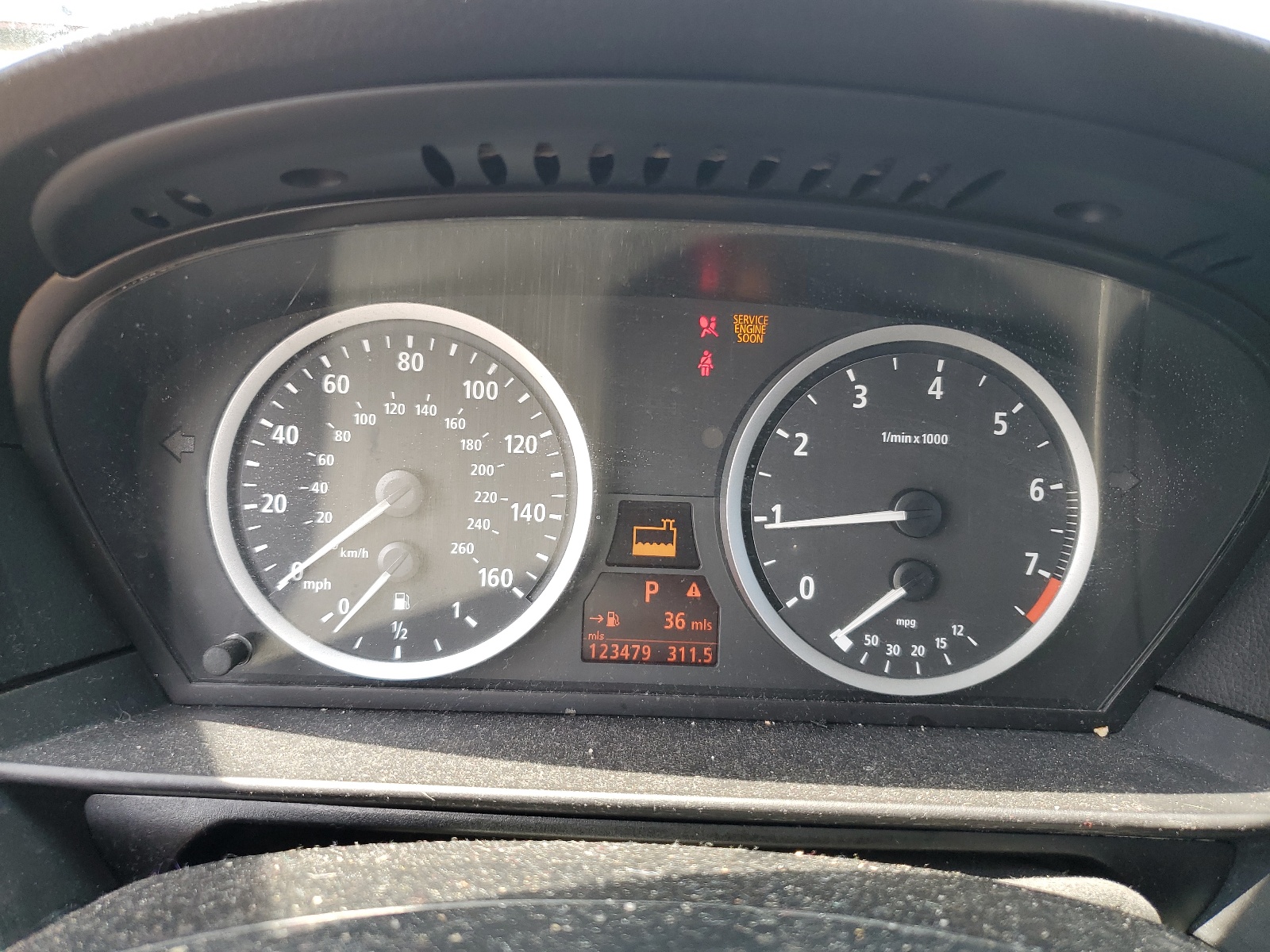 WBANE53576CK85814 2006 BMW 525 I