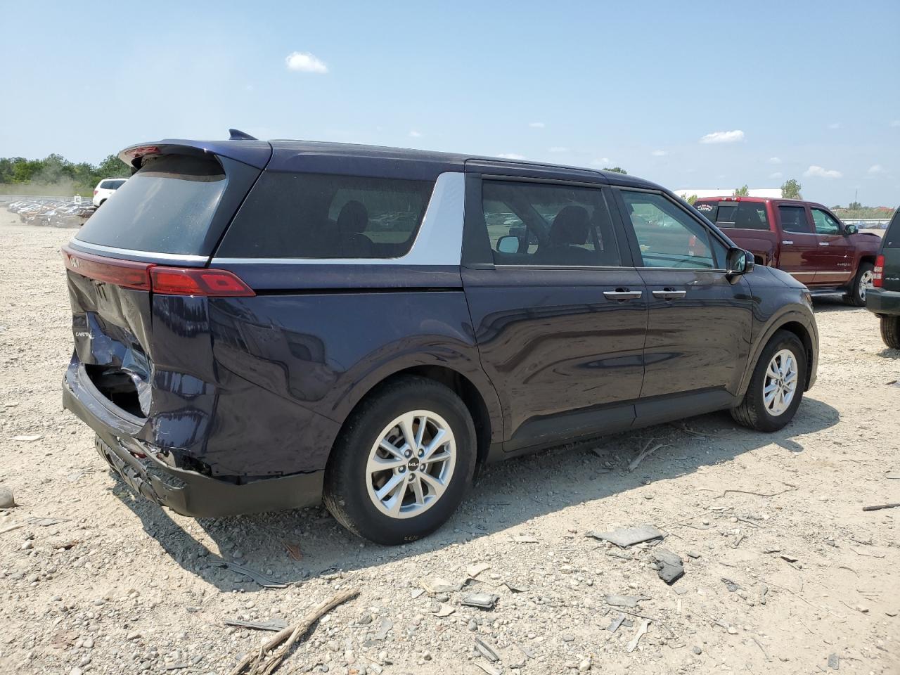 2023 Kia Carnival Lx VIN: KNDNB4H39P6195478 Lot: 63687864