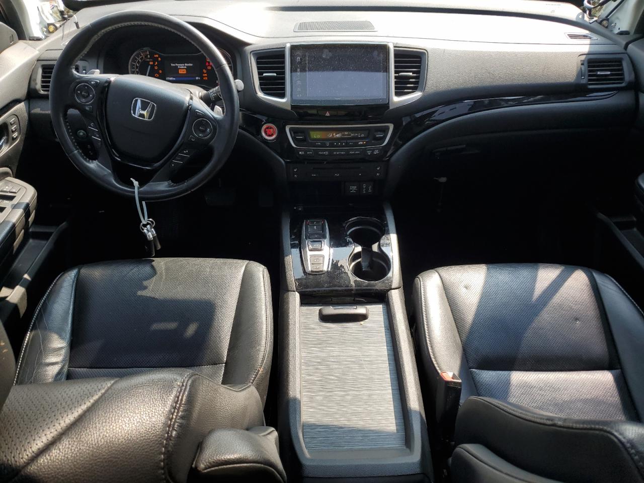 2017 Honda Pilot Touring VIN: 5FNYF6H97HB501293 Lot: 63869454