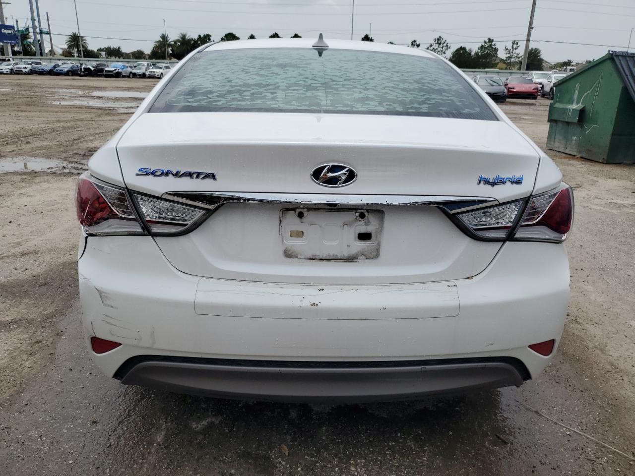 2015 Hyundai Sonata Hybrid VIN: KMHEC4A48FA138647 Lot: 62726504