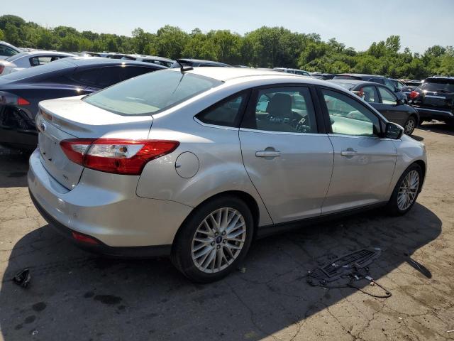 1FAHP3H21CL269848 | 2012 Ford focus sel