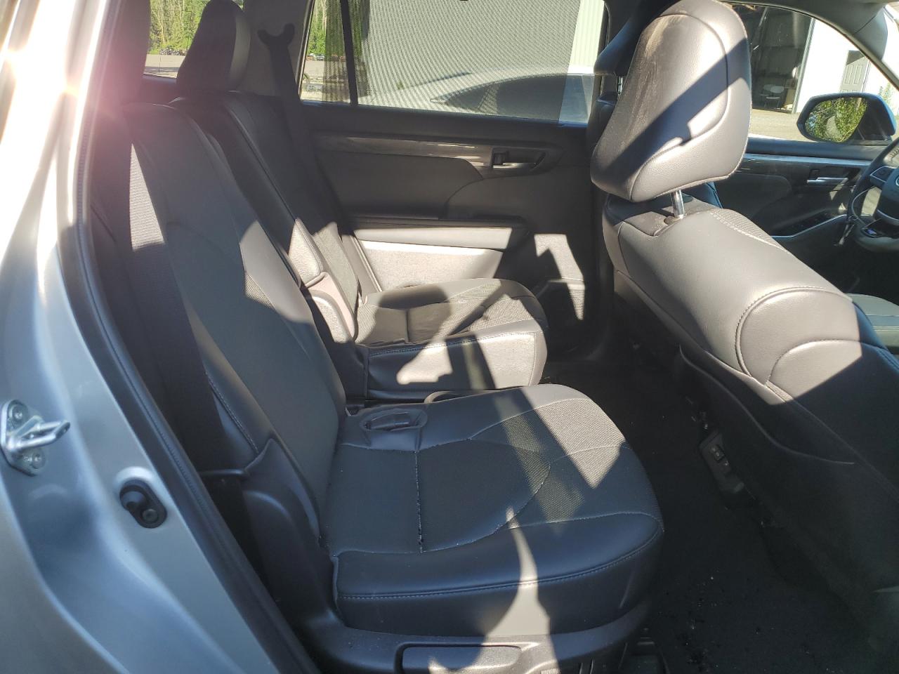 2022 Toyota Highlander Hybrid Limited VIN: 5TDXBRCH7NS095367 Lot: 61061944