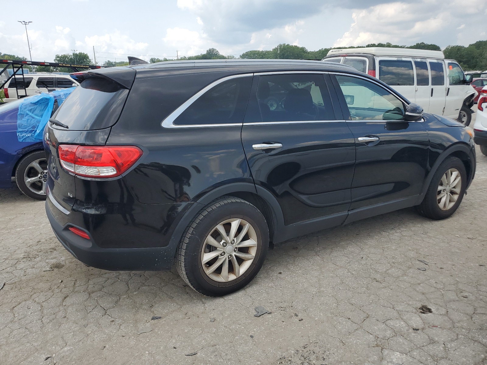 2016 Kia Sorento Lx vin: 5XYPG4A54GG023023