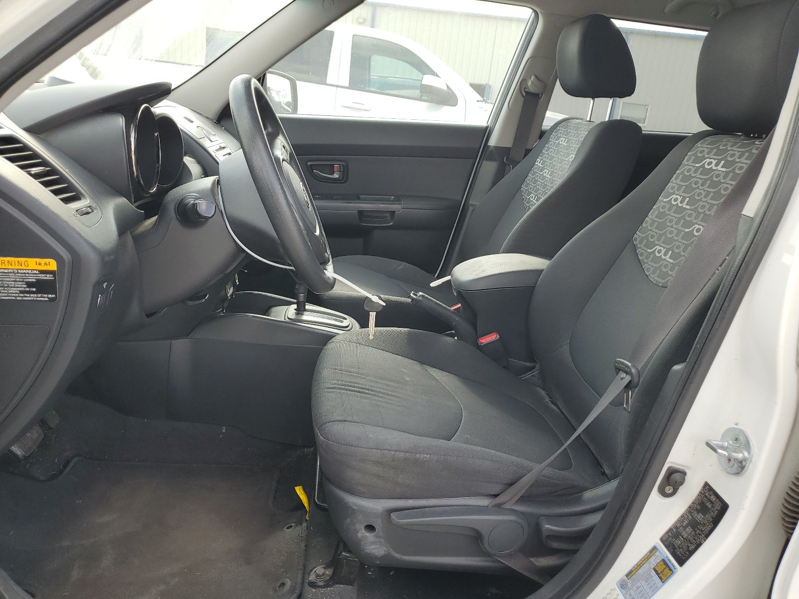 KNDJT2A26A7120062 2010 Kia Soul +