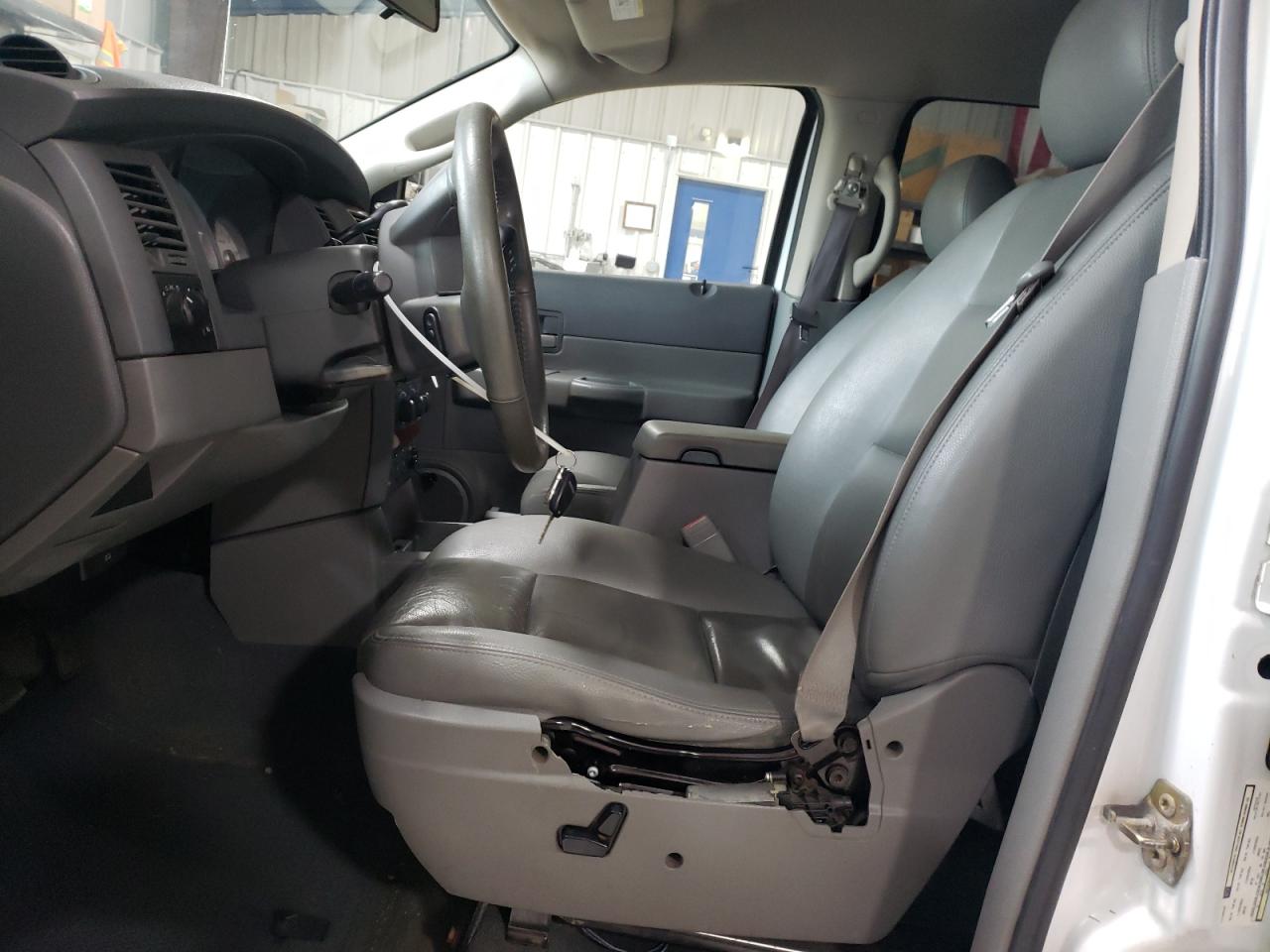 2005 Dodge Durango Slt VIN: 1D4HB48D05F590171 Lot: 63606854