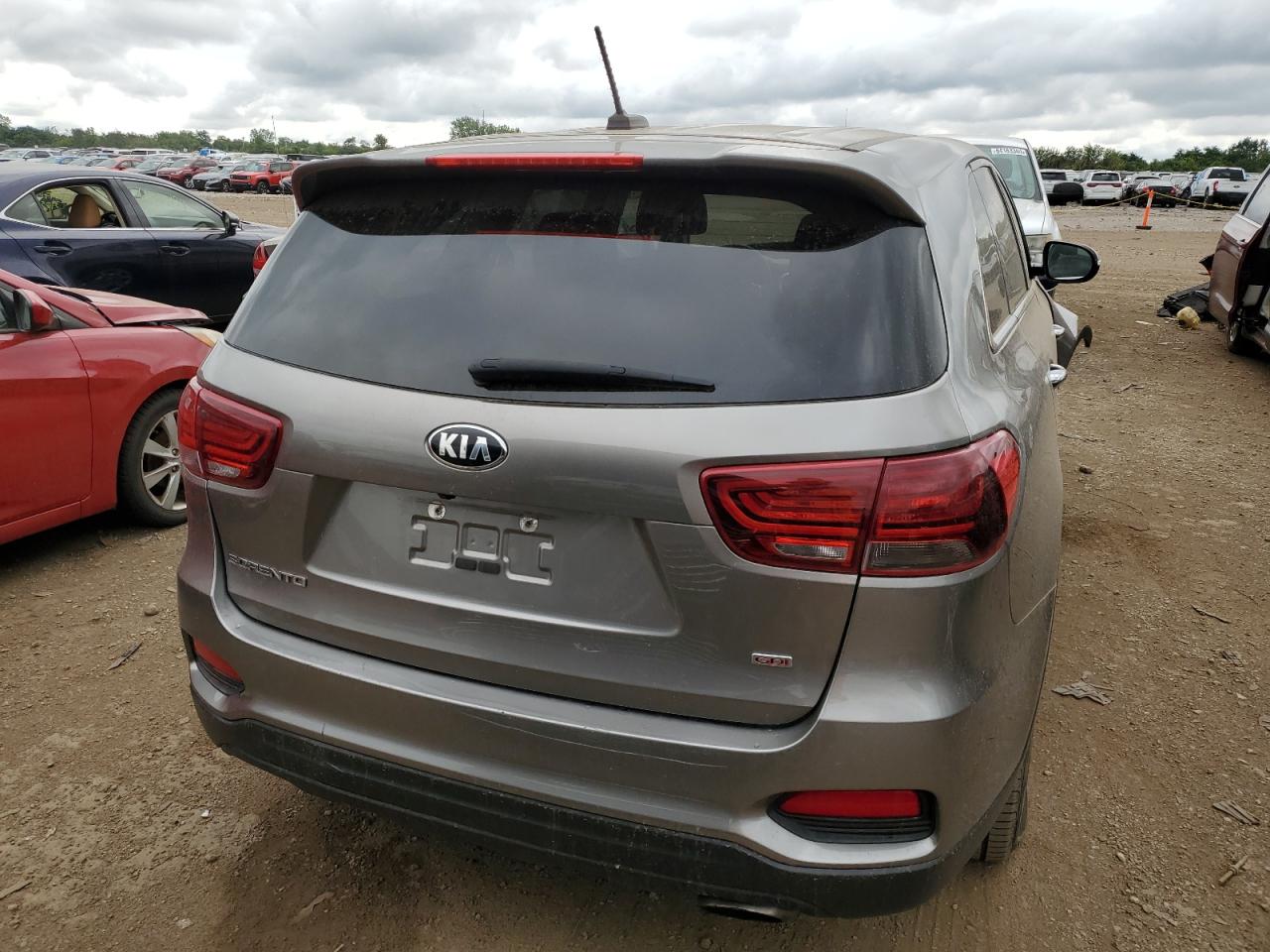 2019 Kia Sorento L VIN: 5XYPG4A32KG478394 Lot: 63907344