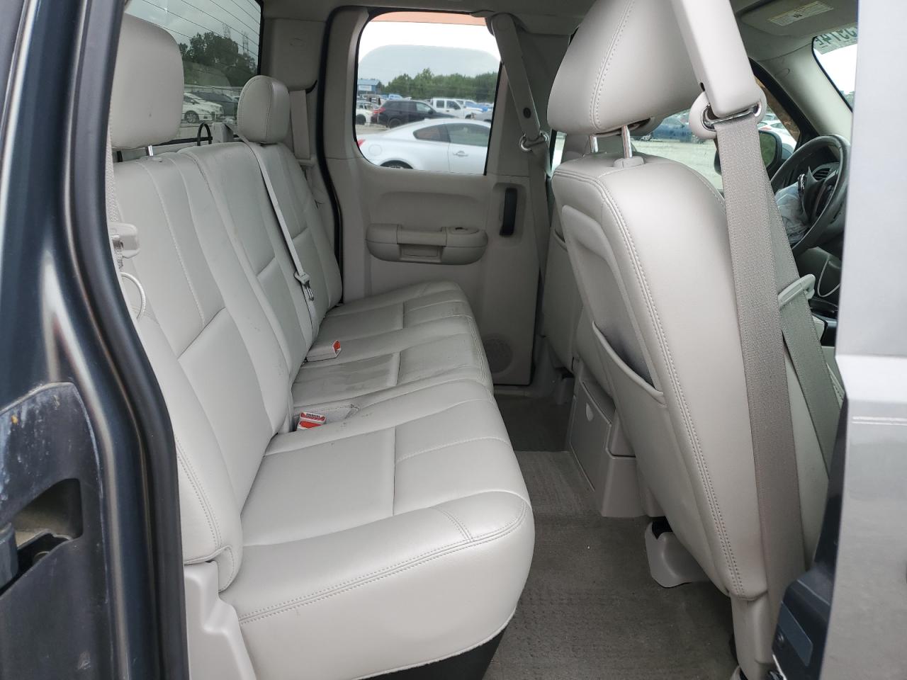 2011 GMC Sierra C1500 Sle VIN: 1GTR1VE00BZ105999 Lot: 64625974