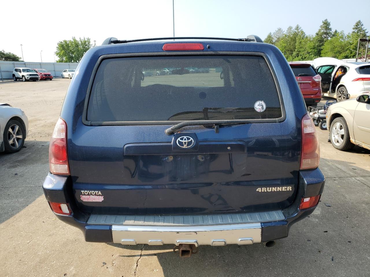 2003 Toyota 4Runner Sr5 VIN: JTEBT14R338002504 Lot: 64712274