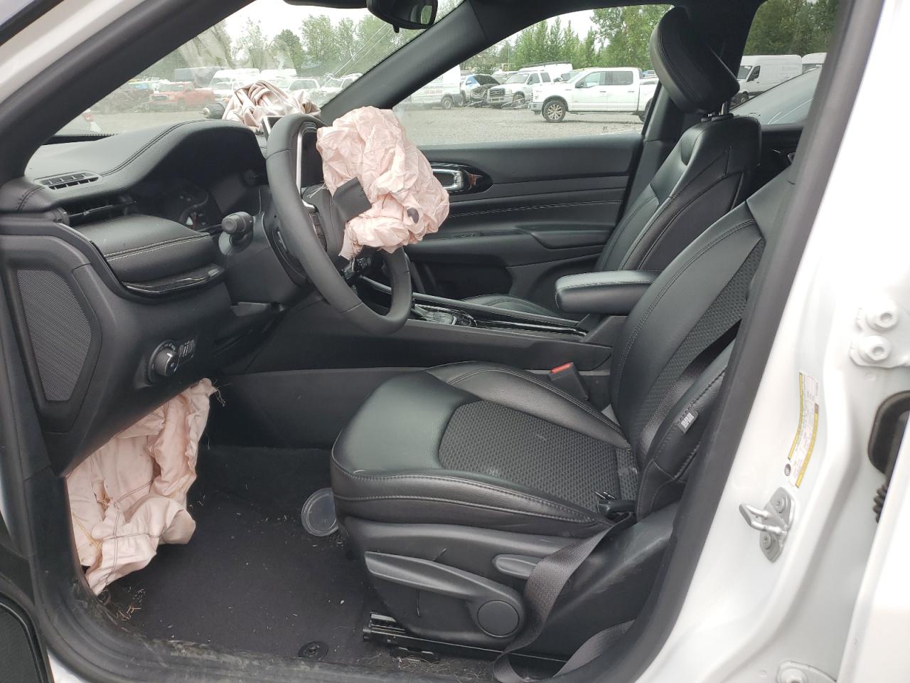 2022 Jeep Compass Latitude VIN: 3C4NJCBB5NT236835 Lot: 61603004